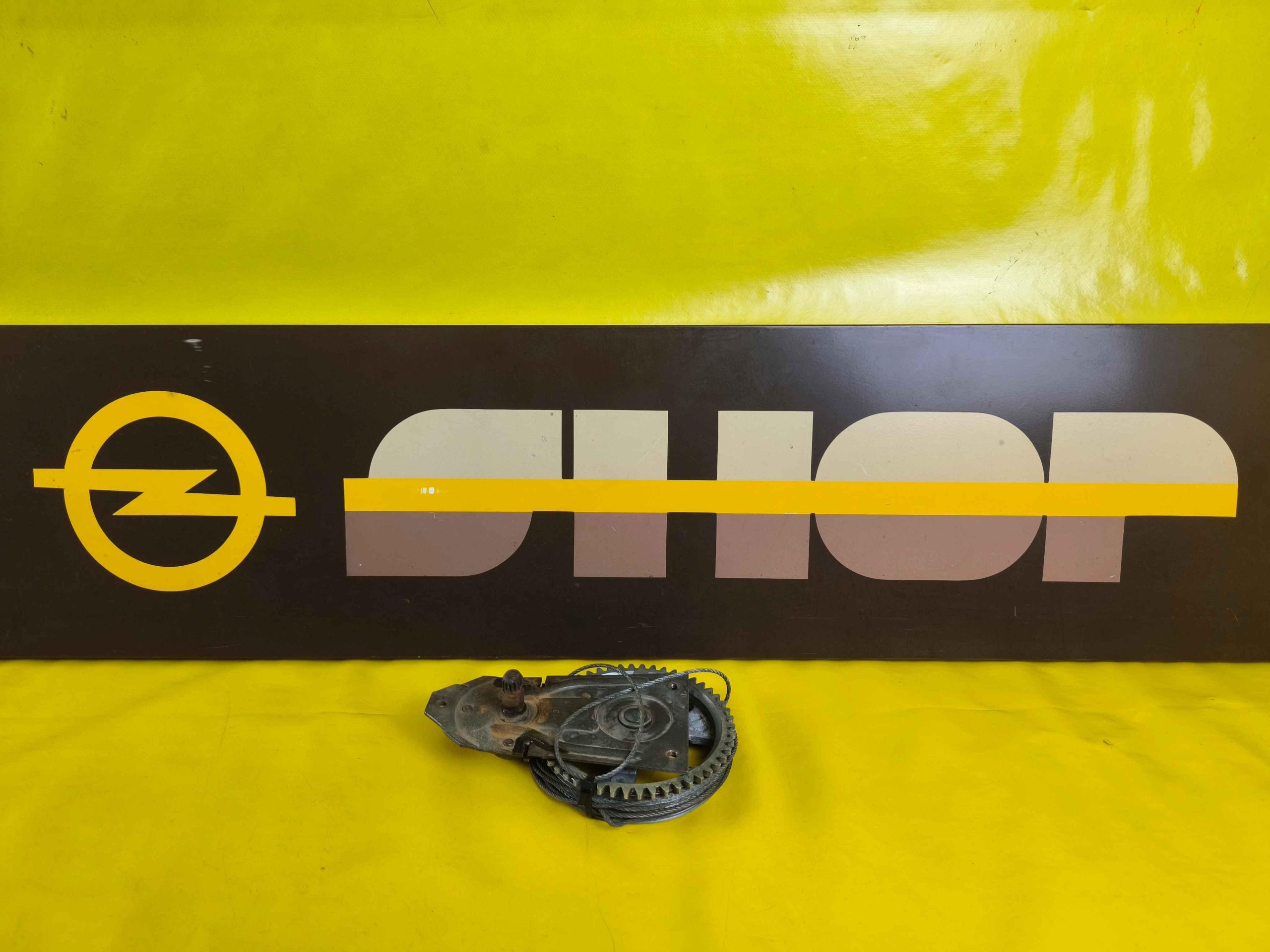 ID_92076_orig.jpg Seilrolle Opel Admiral A Kapitän A Diplomat A Tür Fensterheber Seilzug hinten links GM Gebraucht Original