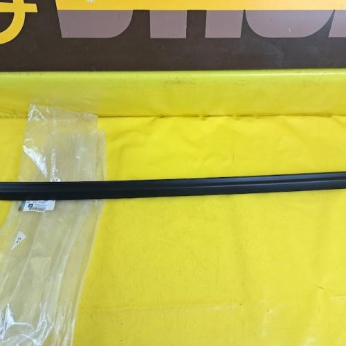 Gummileiste Leiste Frontscheibe Opel Vectra B seitlich links Original Neu