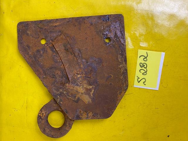 ID_99010_orig.jpg Abschleppöse Opel Kadett B Abschlepp Öse