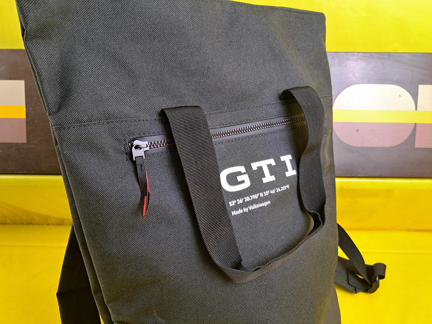 ID_109225_orig.jpg Rucksack VW Golf GTI Freizeit Tasche Schwarz Original VAG 5HV087327