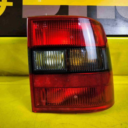 Rückleuchte rechts Opel Vectra A 2000 Stufenheck Heckleuchte getönt GM 90350309