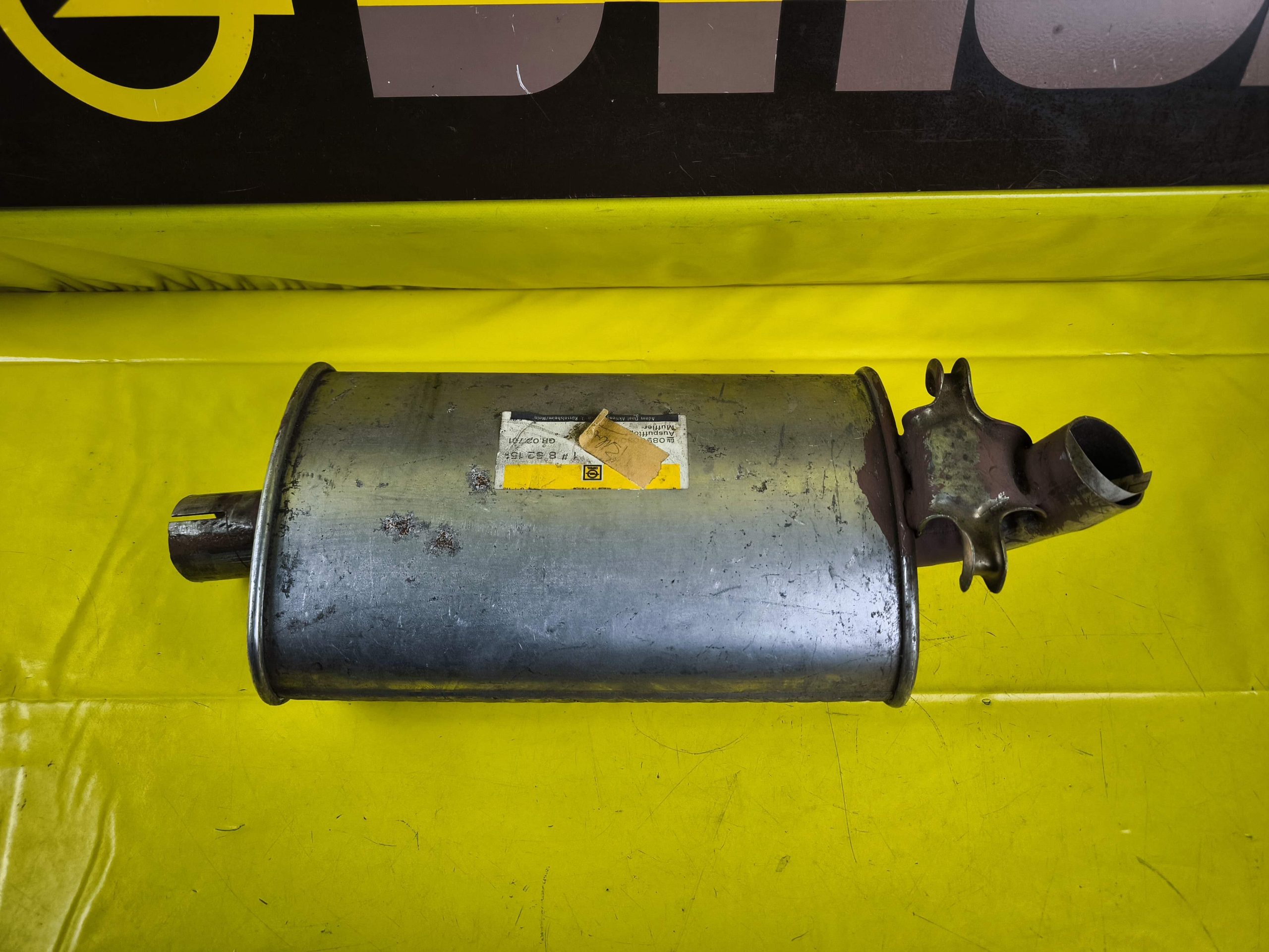 ID_113203_orig.jpg Mitteltopf Opel Manta A Ascona A 1,2 Vorschalldämpfer Neu Original Nos