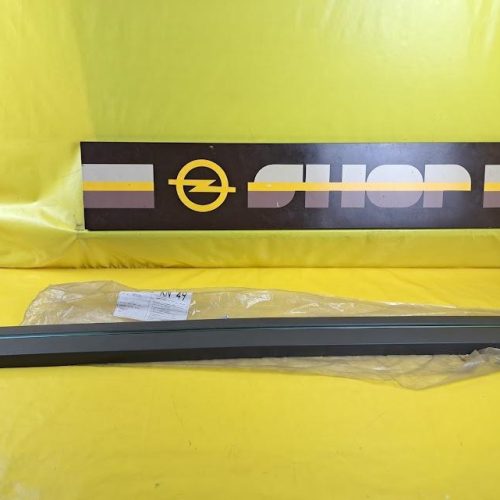 Blende Heckklappe Opel Omega A Kombi Heckblende mit Chromstreifen Original Neu