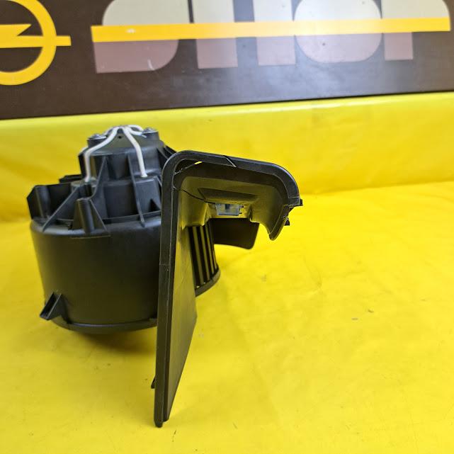 ID_115884_orig.jpg Gebläsemotor Heizungsgebläse Opel Vectra C Signum GM 13250119 Original Neu