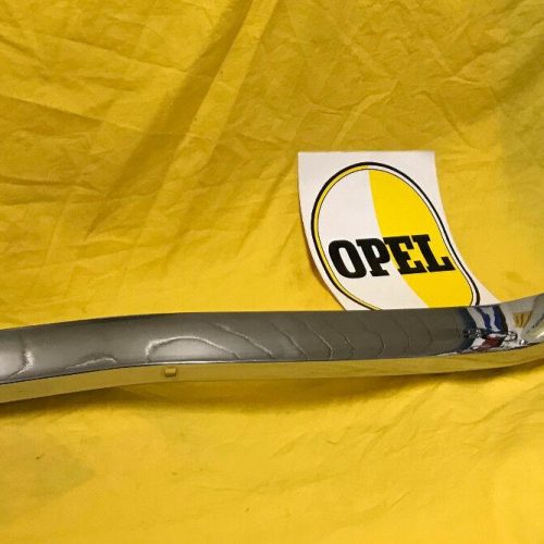 SONDERAKTION NEU Stoßstange vorne passend für alle Opel Ascona A Modelle Bumper