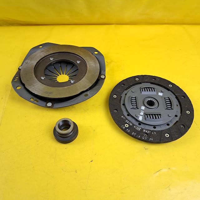 ID_126289_orig.jpg Kupplungssatz Opel Kadett B + C Manta Ascona A + B Kupplung Motor Getriebe 180 mm Original Neu