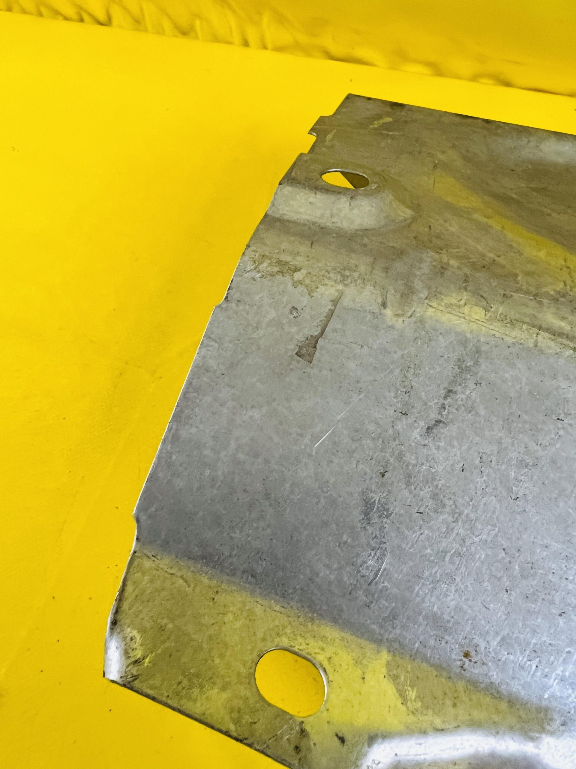 ID_77251_orig.jpg Abschirmblech Endtopf Opel Senator B Omega A Auspuff Schutzblech Neu Original