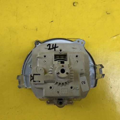 Tacho Opel Astra F 1,4-2,0 220 Km/h bis Baujahr 1994 Orig. + Neu