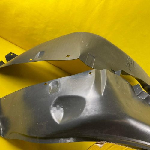 NEU Opel Calibra Innenkotflügel Radhaus innen Kunststoff Kotflügel