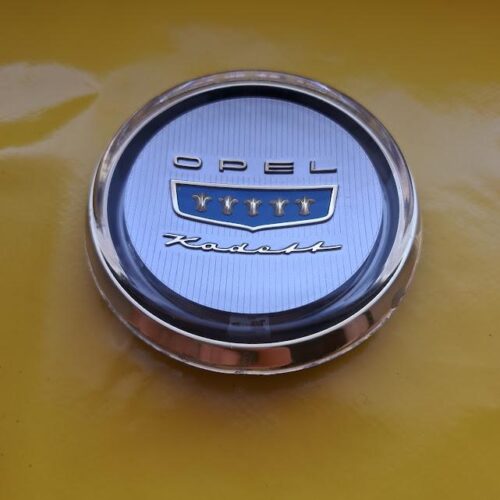 Emblem Lenkrad Hupe Opel Kadett A - Limousine Coupe - Schriftzug Chrom Original