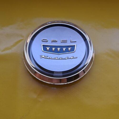 Emblem Lenkrad Hupe Opel Kadett A - Limousine Coupe - Schriftzug Chrom Original