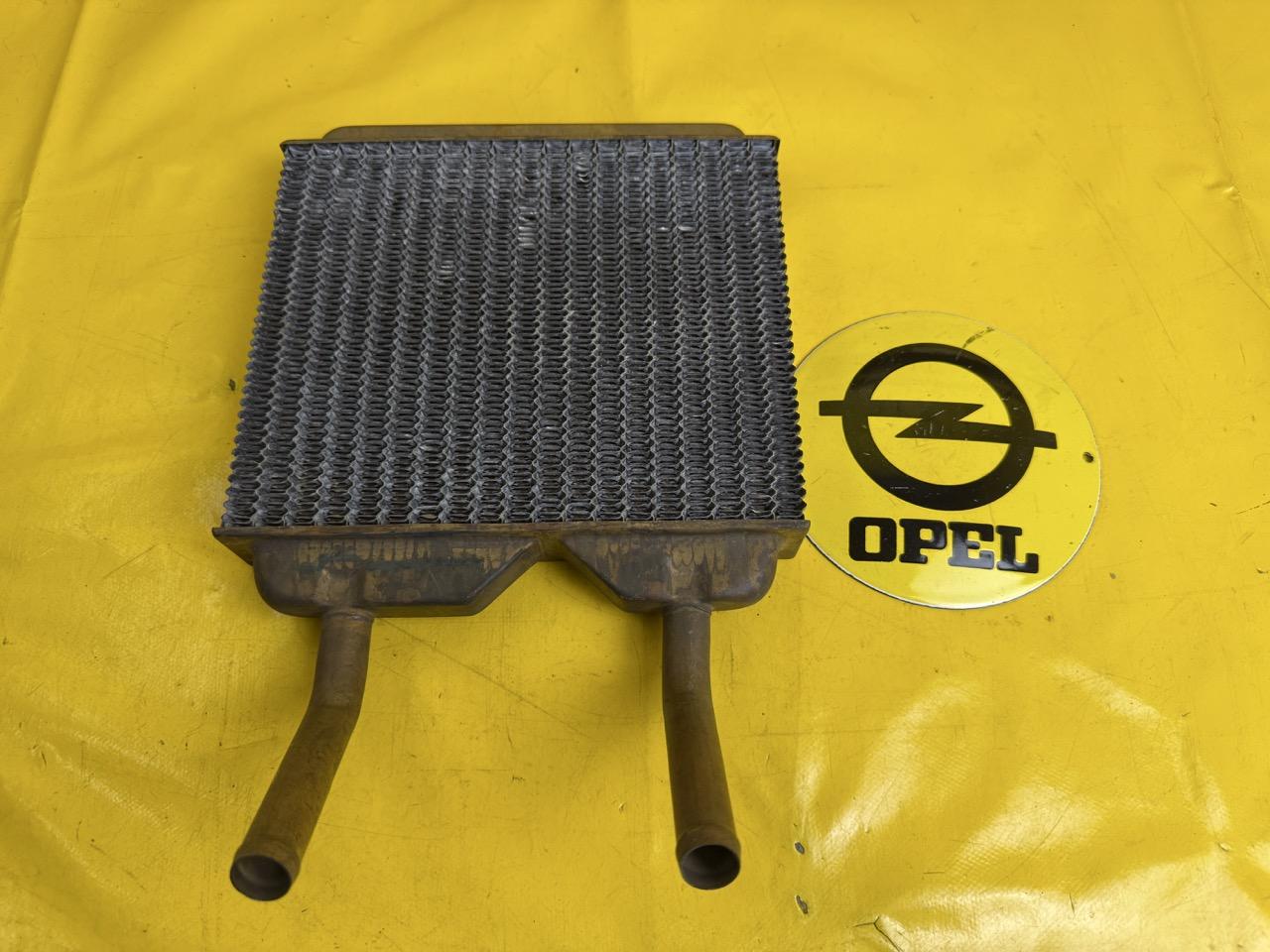 ID_132412_orig-2.jpg Heizkörper VERSTÄRKT Opel Kadett D Wärmetauscher Heizung Bi-Metall Ausführung Orig. + Neu
