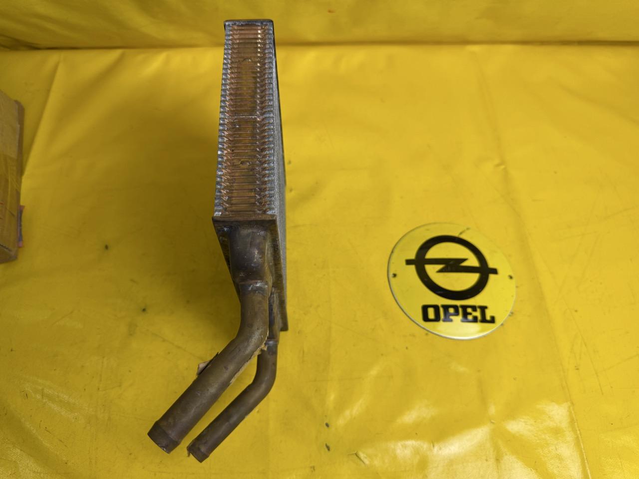 ID_132420_orig-3.jpg Heizkörper VERSTÄRKT Opel Kadett D Wärmetauscher Heizung Bi-Metall Ausführung Orig. + Neu