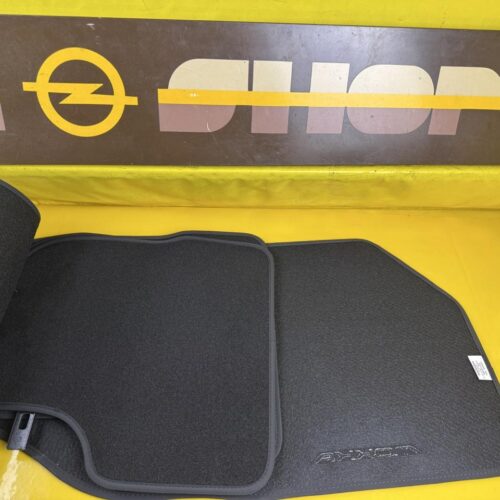 Fussmatten Satz Opel Mokka B Velours Teppichmatten vorne hinten Schwarz 1671152780 Orig. + Neu