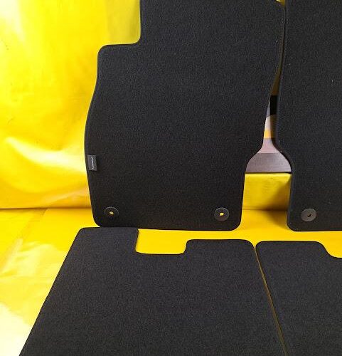 Fussmatten Satz Opel Adam - Teppichsatz Economy GM 13377738 Original Neu