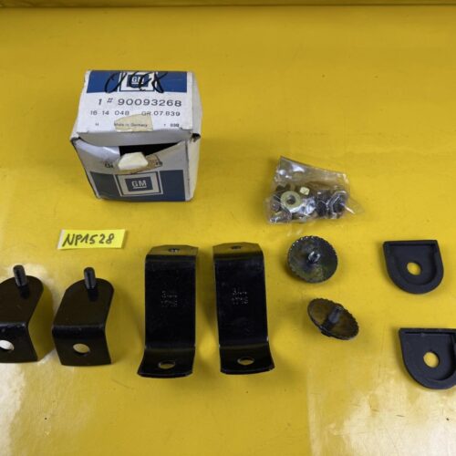 Halter Stoßstange Opel Rekord E1 Kombi Haltersatz Stoßstangenhalter Orig. + Neu
