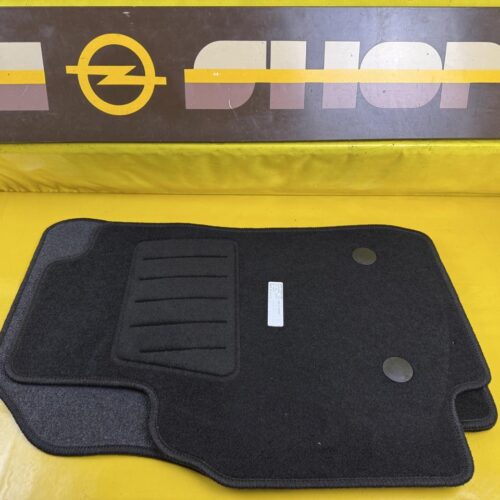 Fußmatten Satz Opel Karl an Baujahr 2015 Teppiche Fußmatte Neu