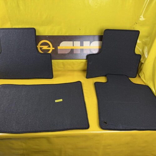 Fußmattensatz Opel Astra L Benziner ab Baujahr 03/2022 4-teilig Orig. + Neu
