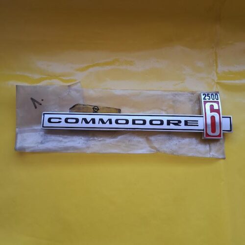 Emblem - Commodore 2500 6 - Opel Commodore A Coupe Schriftzug Kofferdeckel Original