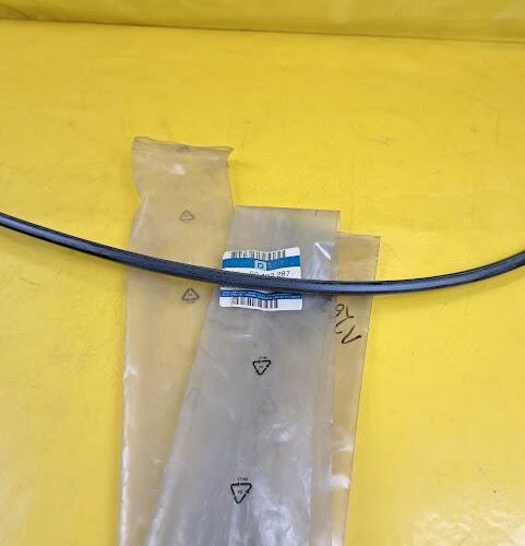 Kederleiste Opel Tigra A Leiste Heckklappe hinten Kederblende Heckleiste Original Neu