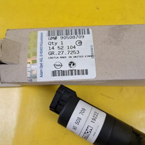 Pumpe Wischwasser Scheinwerfer Opel Astra G / H Zafira A / B Omega B GM 90508709 Original Neu