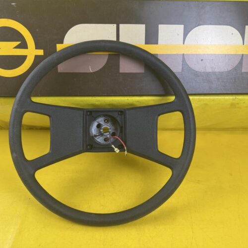 Lenkrad Opel Ascona C 2 Speicher / 4 Speicher Vauxhall bis ca. 1985 Orig. + Neu