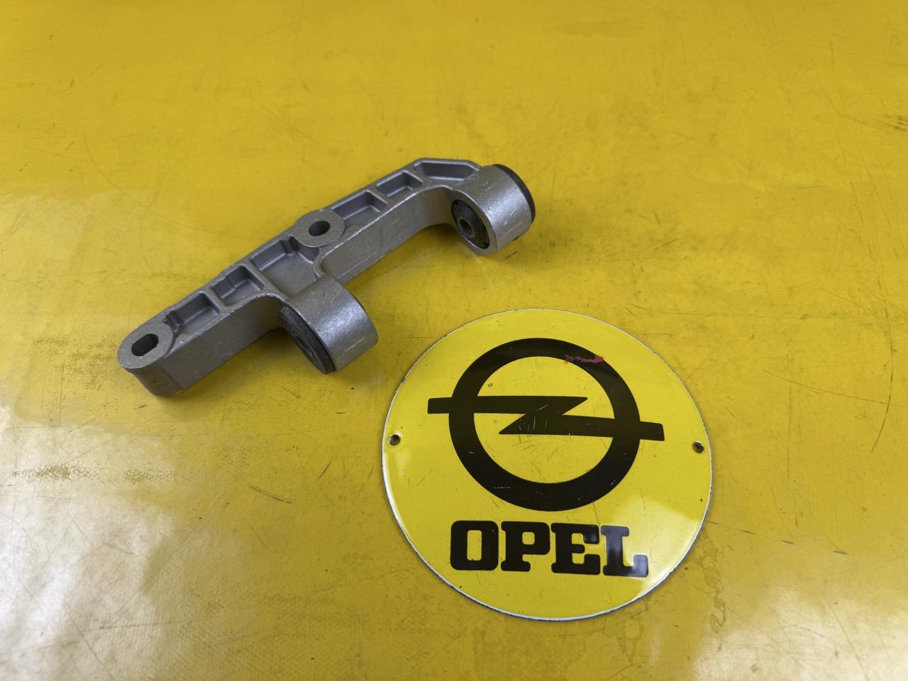 ID_139456_orig.jpg Halter Lichtmaschine Opel Kadet E 1,2 GM 90128623 Orig. + Neu