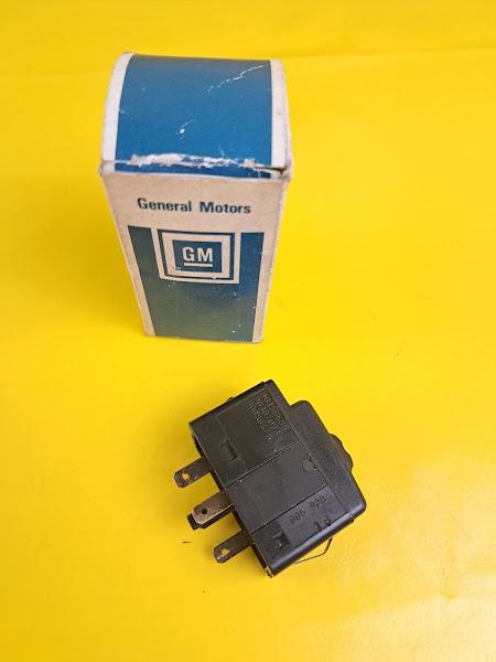 ID_71209.jpg Schalter LWR Opel Corsa A und B Schalter Leuchtweitenregulierung NOS Original und Neu