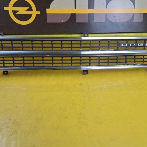 Kühlergrill Opel Rekord C Kühlergitter Frontblech Original #2
