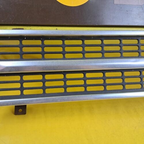 Kühlergrill Opel Rekord C Kühlergitter Frontblech Original #3