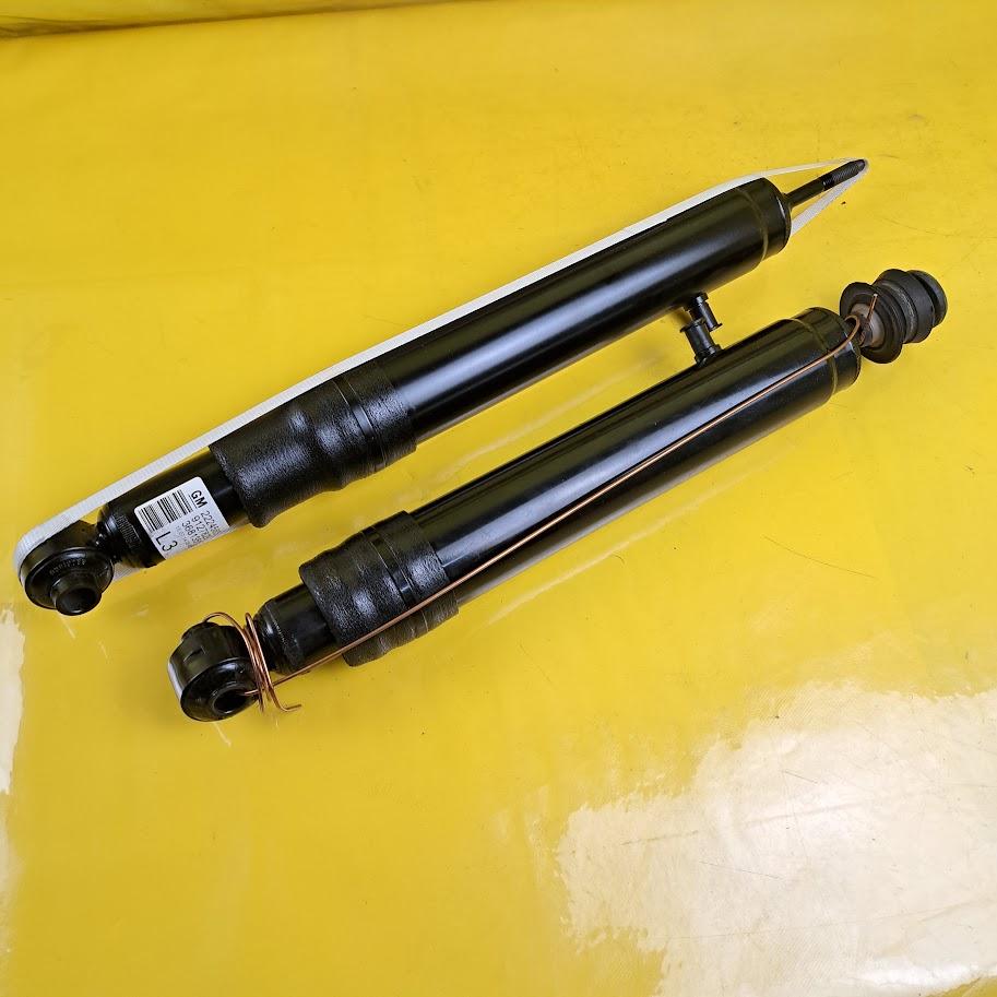 ID_142888.jpg Stoßdämpfer Opel Omega A B Senator B Niveauregulierung GM 72119084 Original Neu
