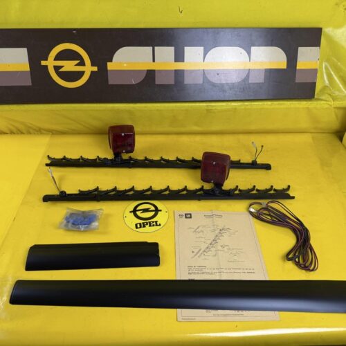 Heckscheibenjalousie Opel + Oldtimer Universal mit Bremsleuchte Orig. + NEU